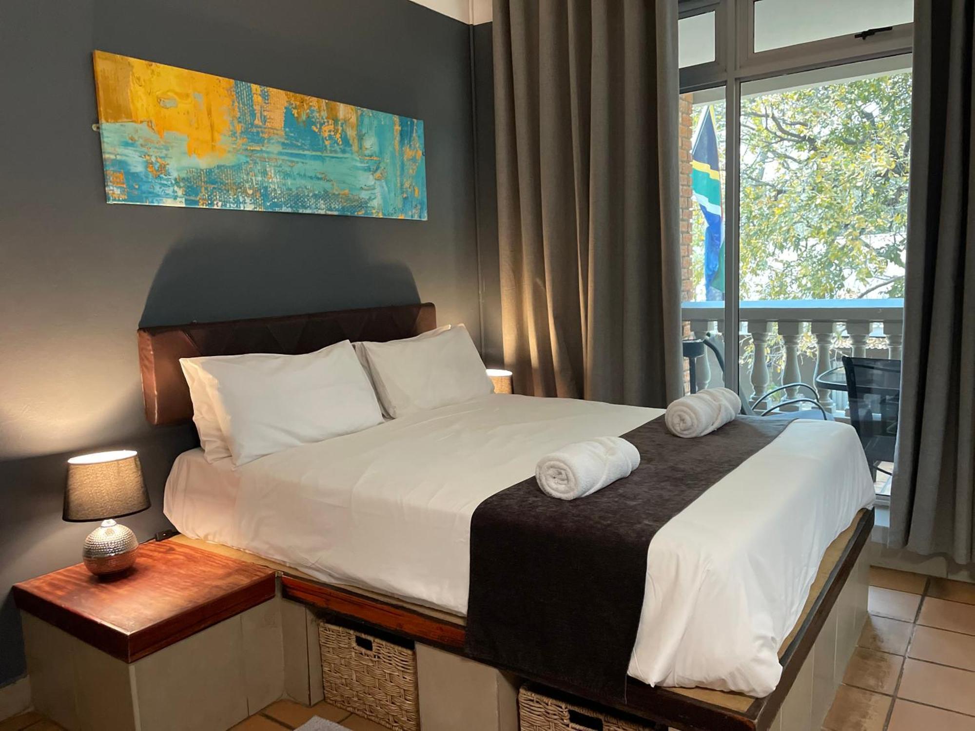 N1 Hotel & Campsite Виктория Фолс Екстериор снимка