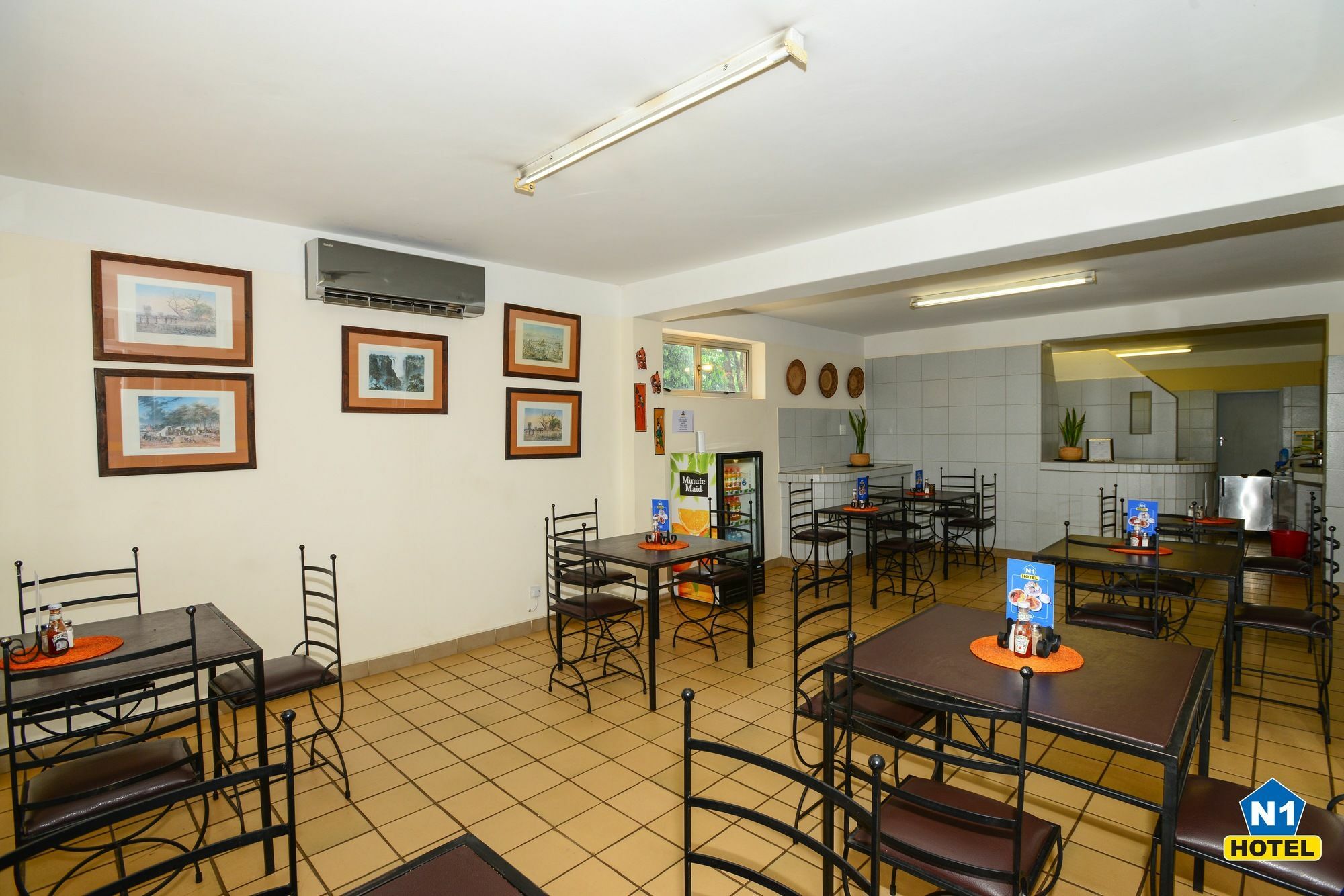 N1 Hotel & Campsite Виктория Фолс Екстериор снимка